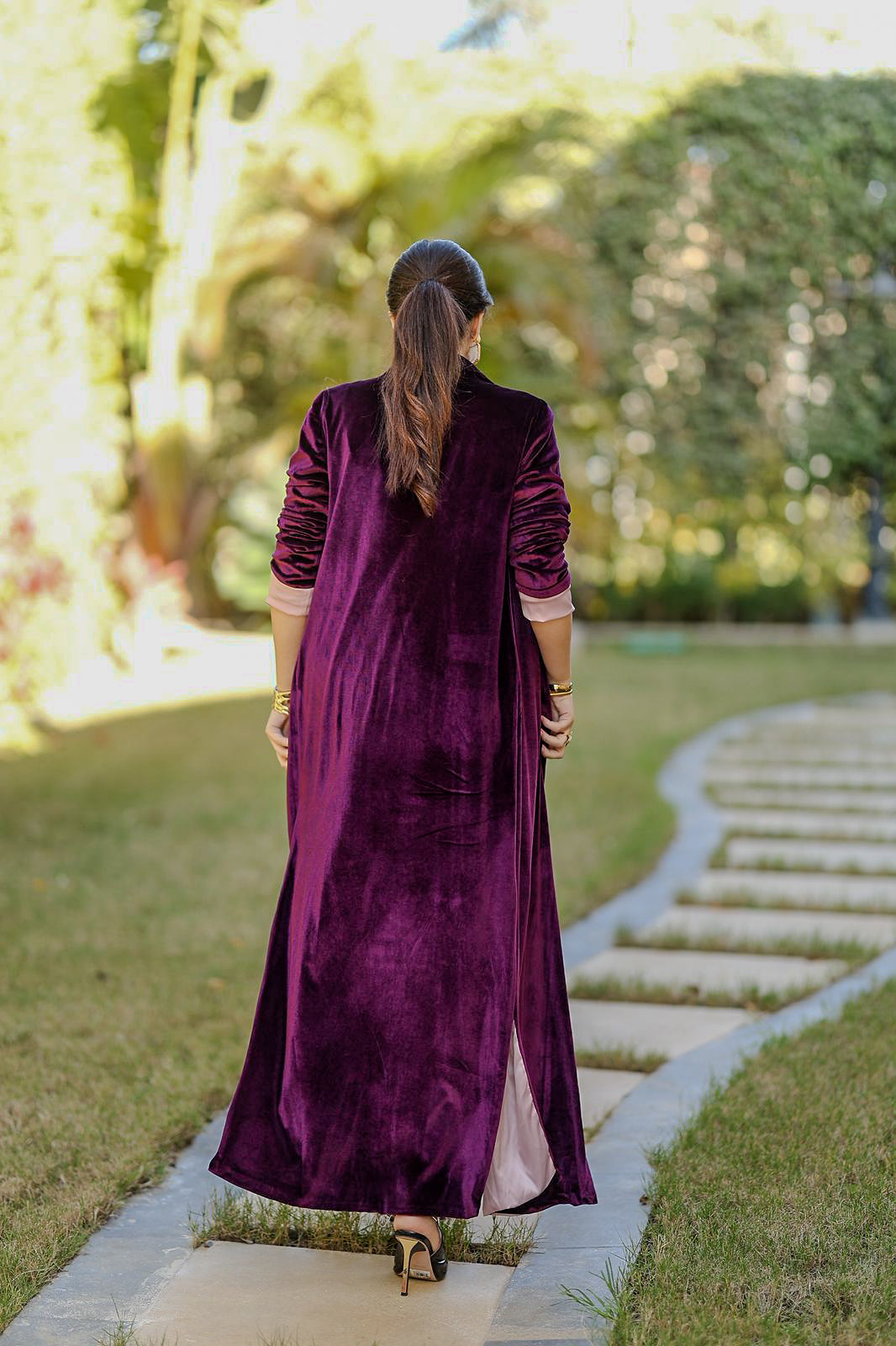 Veloura plum qaftan